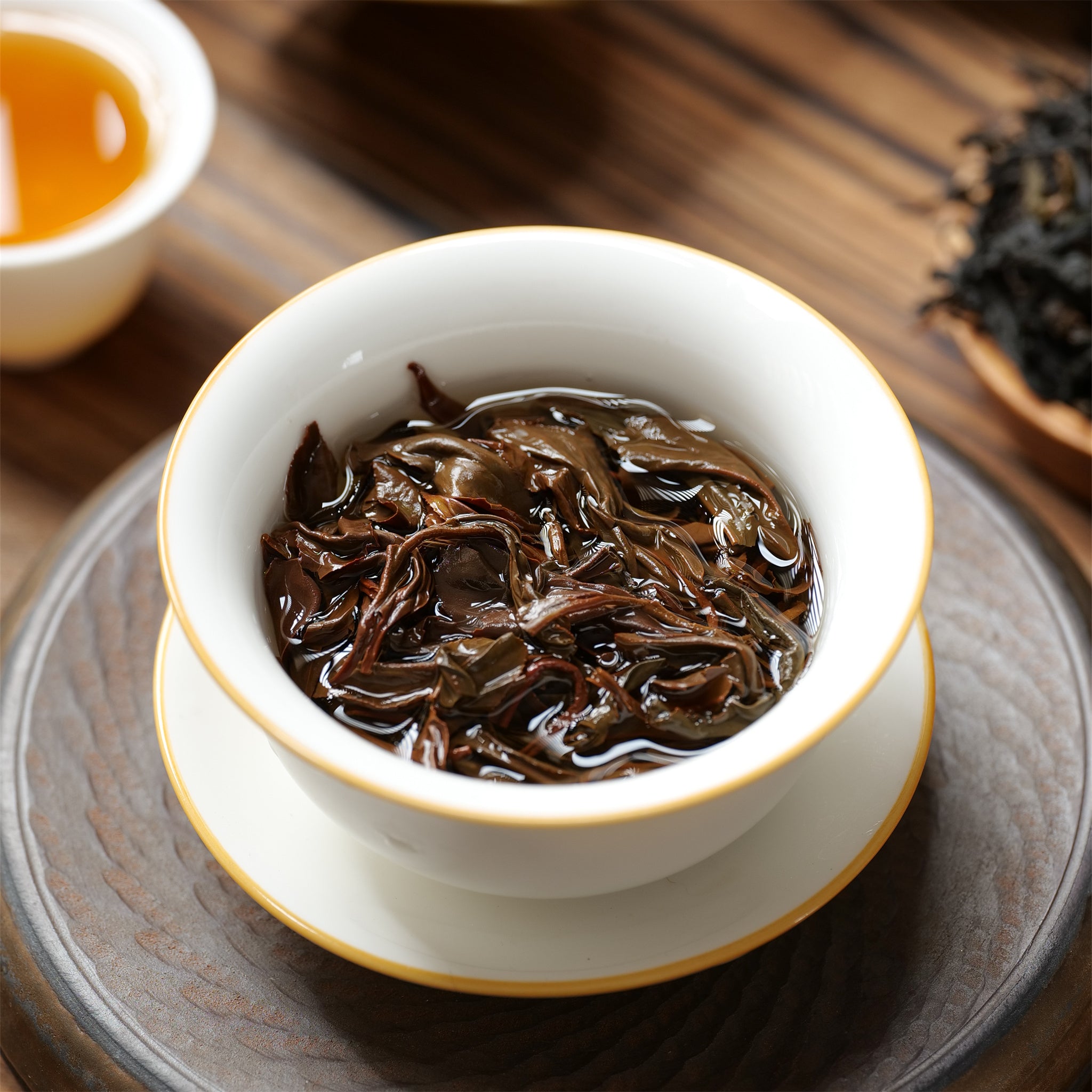 Black Tea Chinese: The Art of Oxidation for Distinctive Flavors